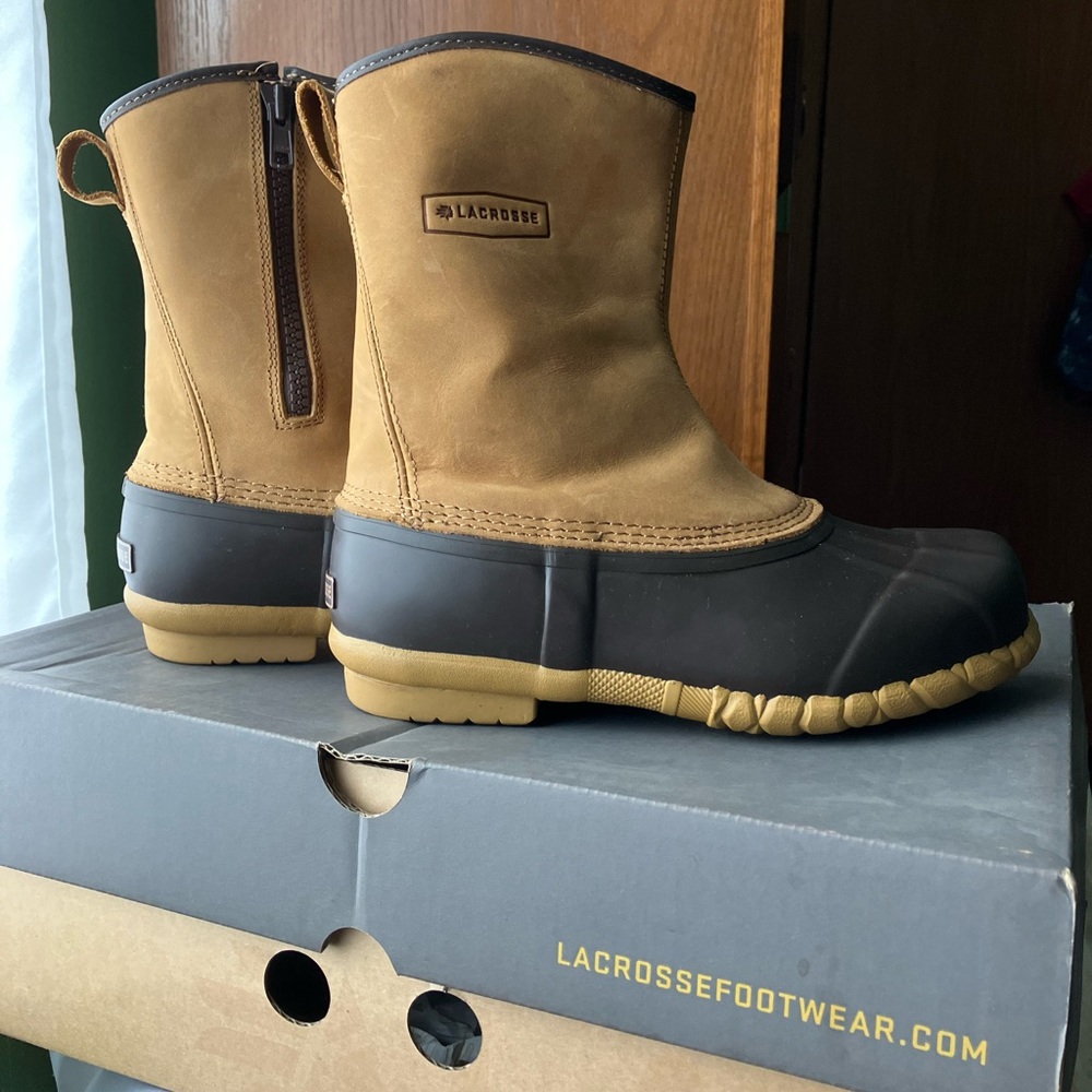 *price reduced*  NEW LaCrosse Men’s Mesquite II Boots, sz 9